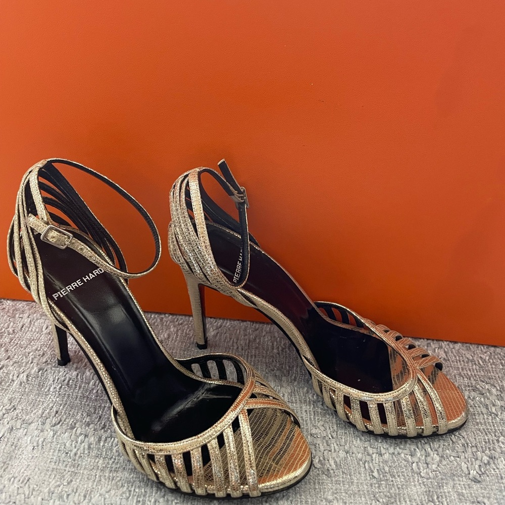 ❣️Super Rare ❣️ PIERRE HARDY High Hell Silver Sandals Multi Strap Open Toe Round
